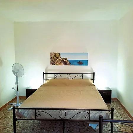 Casa Di Marco * Riccò del Golfo di Spezia